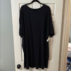 Amazon Essentials Black T-Shirt 4X new